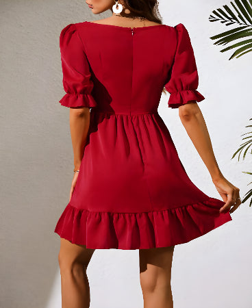 Elchic Charming Ruffle Hem and Sweetheart Neckline Dress